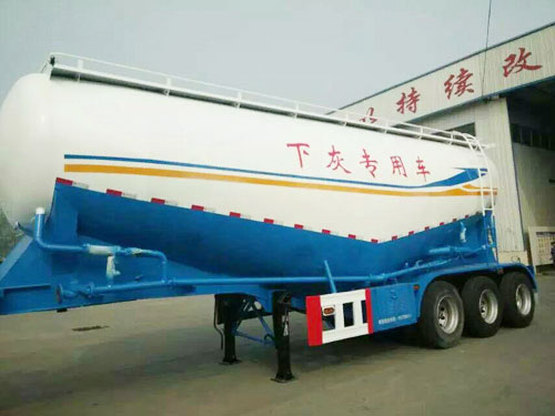 散裝水泥罐車(chē)